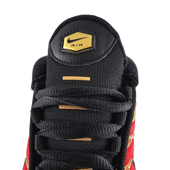 Nike Air Max Plus Red Gold Black Sneaker Running Shoes Women's Size 5.5 - Picture 10 of 16